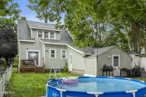 4 Maplewood Avenue Colonie NY 12205