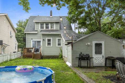 4 Maplewood Avenue Colonie NY 12205