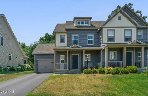 13 Weston Way Malta NY 12020