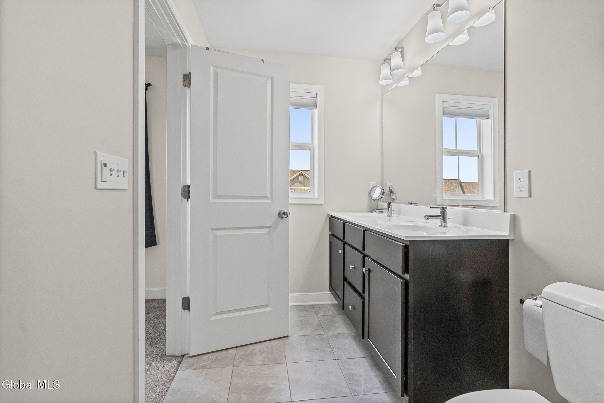 13 Weston Way Malta NY 12020