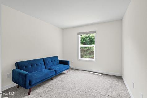 13 Weston Way Malta NY 12020