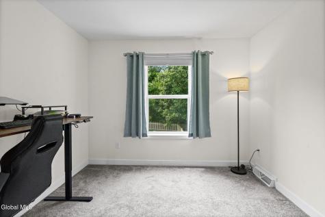 13 Weston Way Malta NY 12020