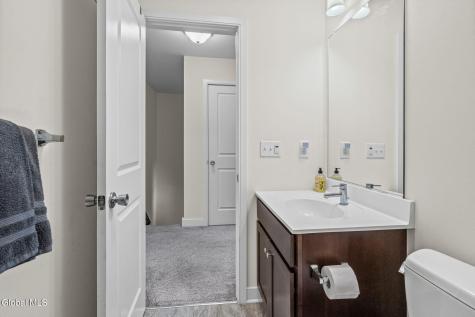 13 Weston Way Malta NY 12020