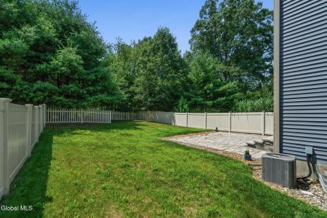 13 Weston Way Malta NY 12020
