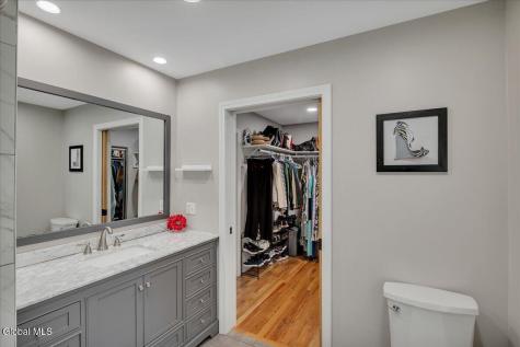 5 Lake Hills Road Troy NY 12180