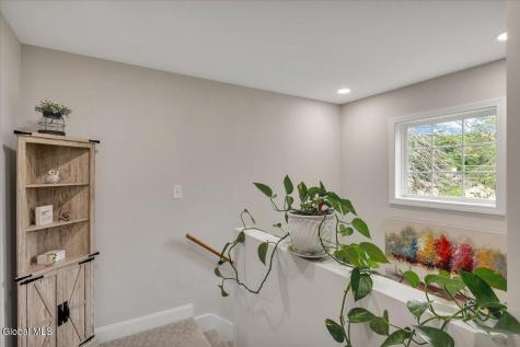 5 Lake Hills Road Troy NY 12180