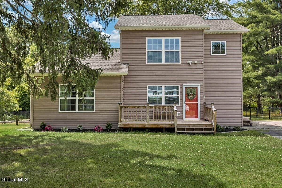 5 Lake Hills Road Troy NY 12180