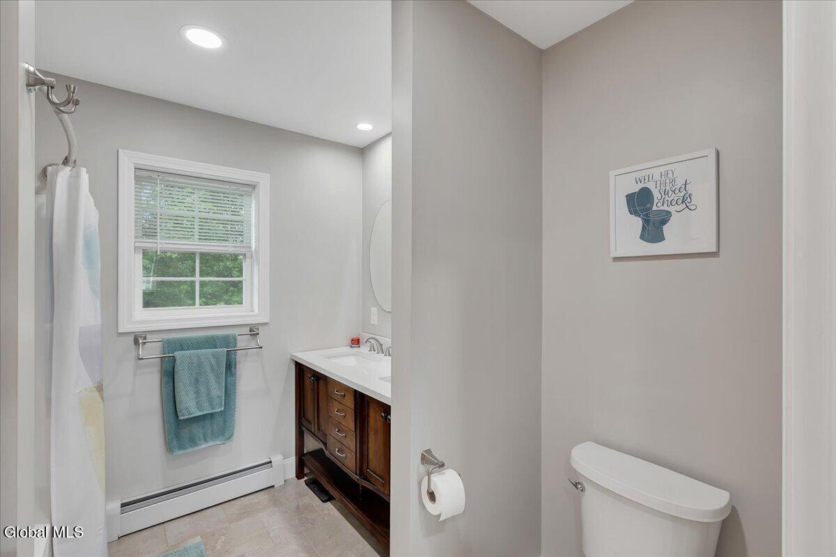 5 Lake Hills Road Troy NY 12180