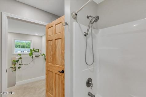 5 Lake Hills Road Troy NY 12180