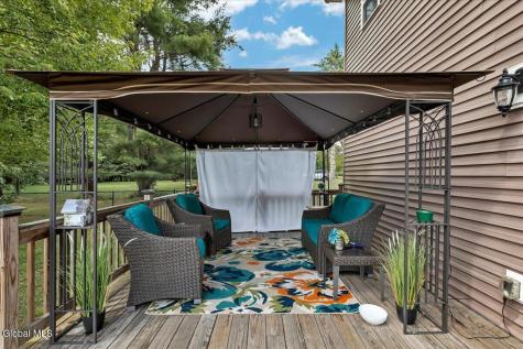 5 Lake Hills Road Troy NY 12180