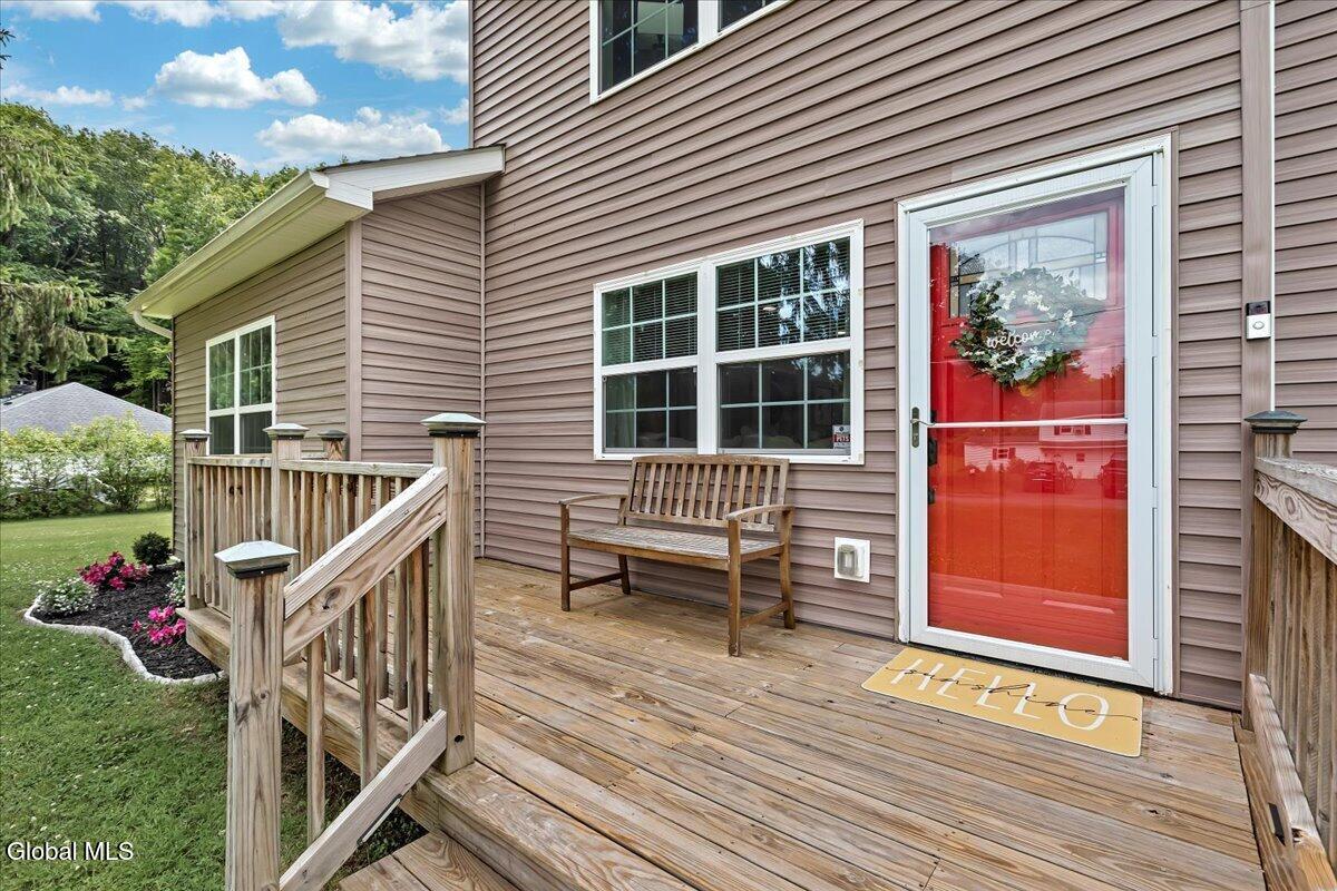 5 Lake Hills Road Troy NY 12180