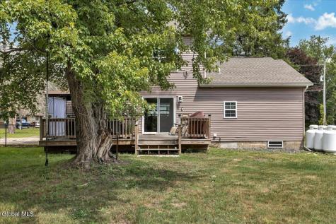 5 Lake Hills Road Troy NY 12180