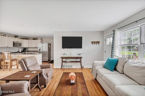 5 Lake Hills Road Troy NY 12180