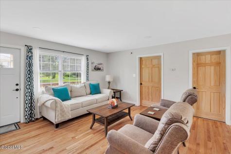 5 Lake Hills Road Troy NY 12180