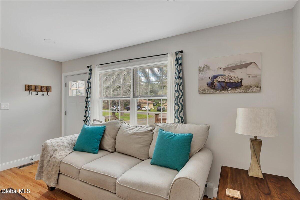 5 Lake Hills Road Troy NY 12180