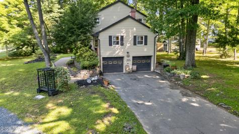 14 Brookwood Drive Clifton Park NY 12065