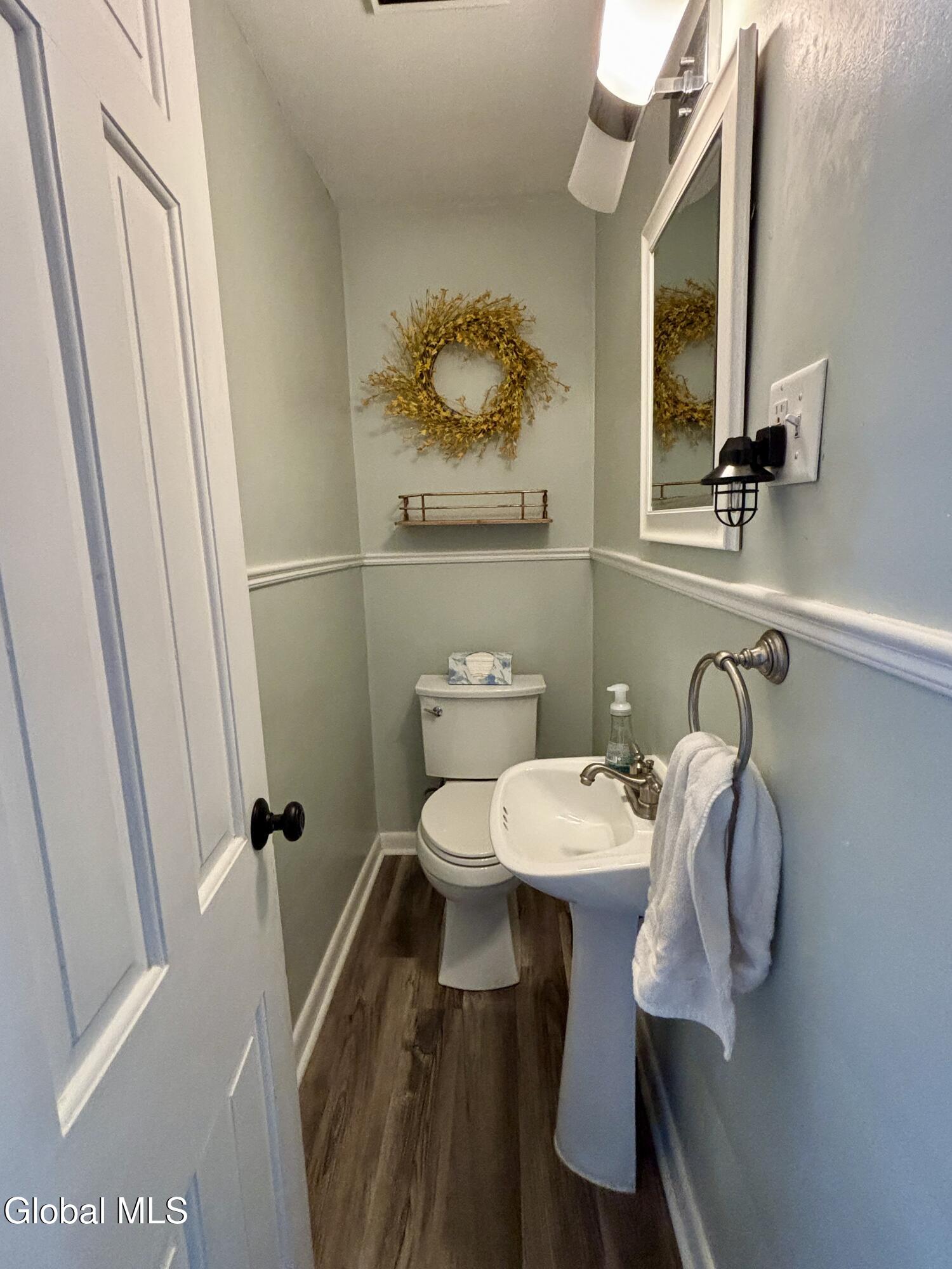 2317 Barcelona Road Schenectady NY 12309