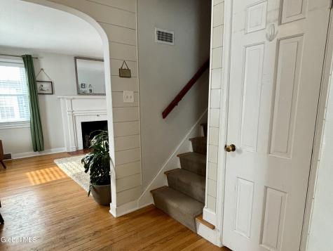 2317 Barcelona Road Schenectady NY 12309