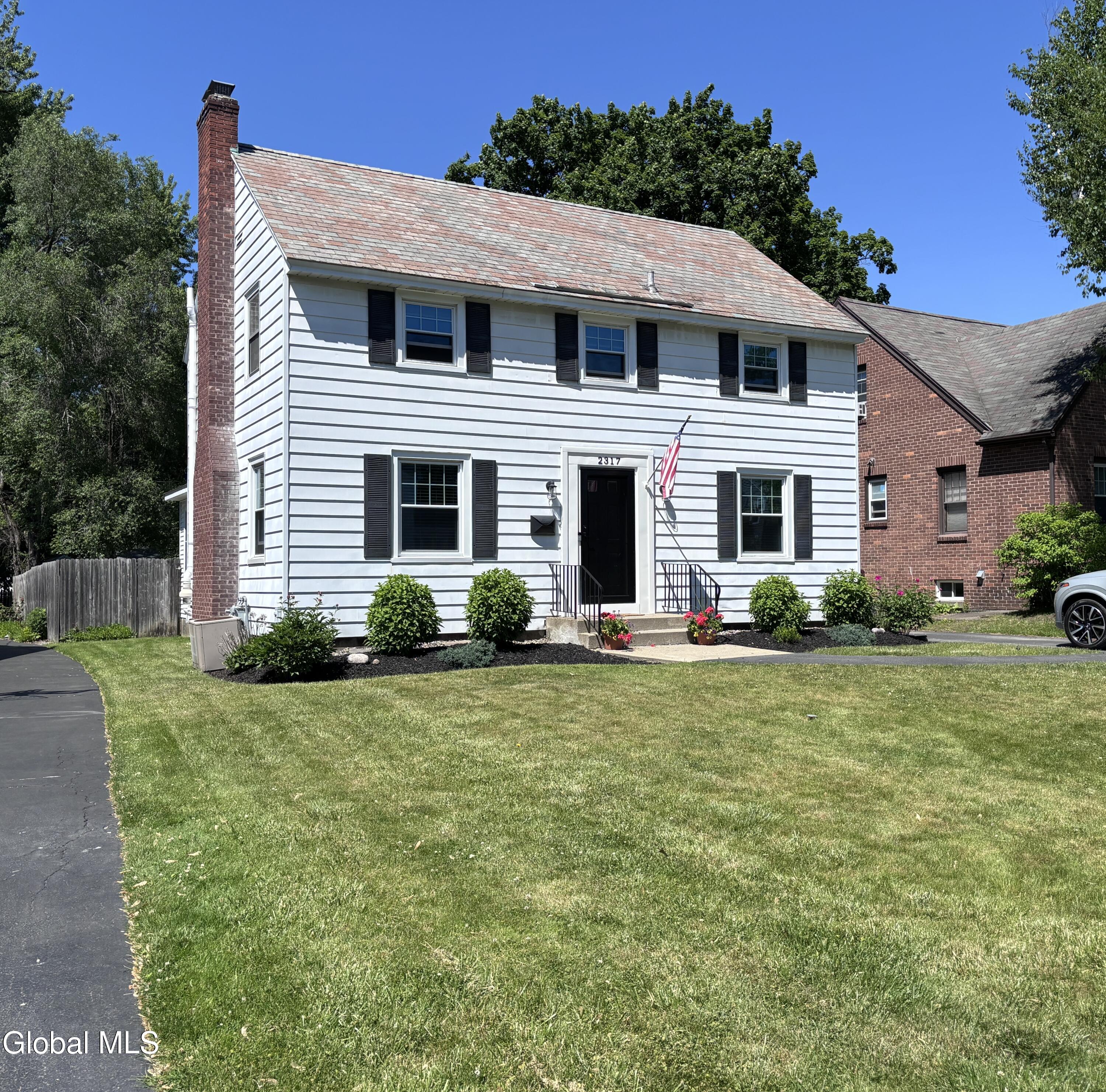 2317 Barcelona Road Schenectady NY 12309