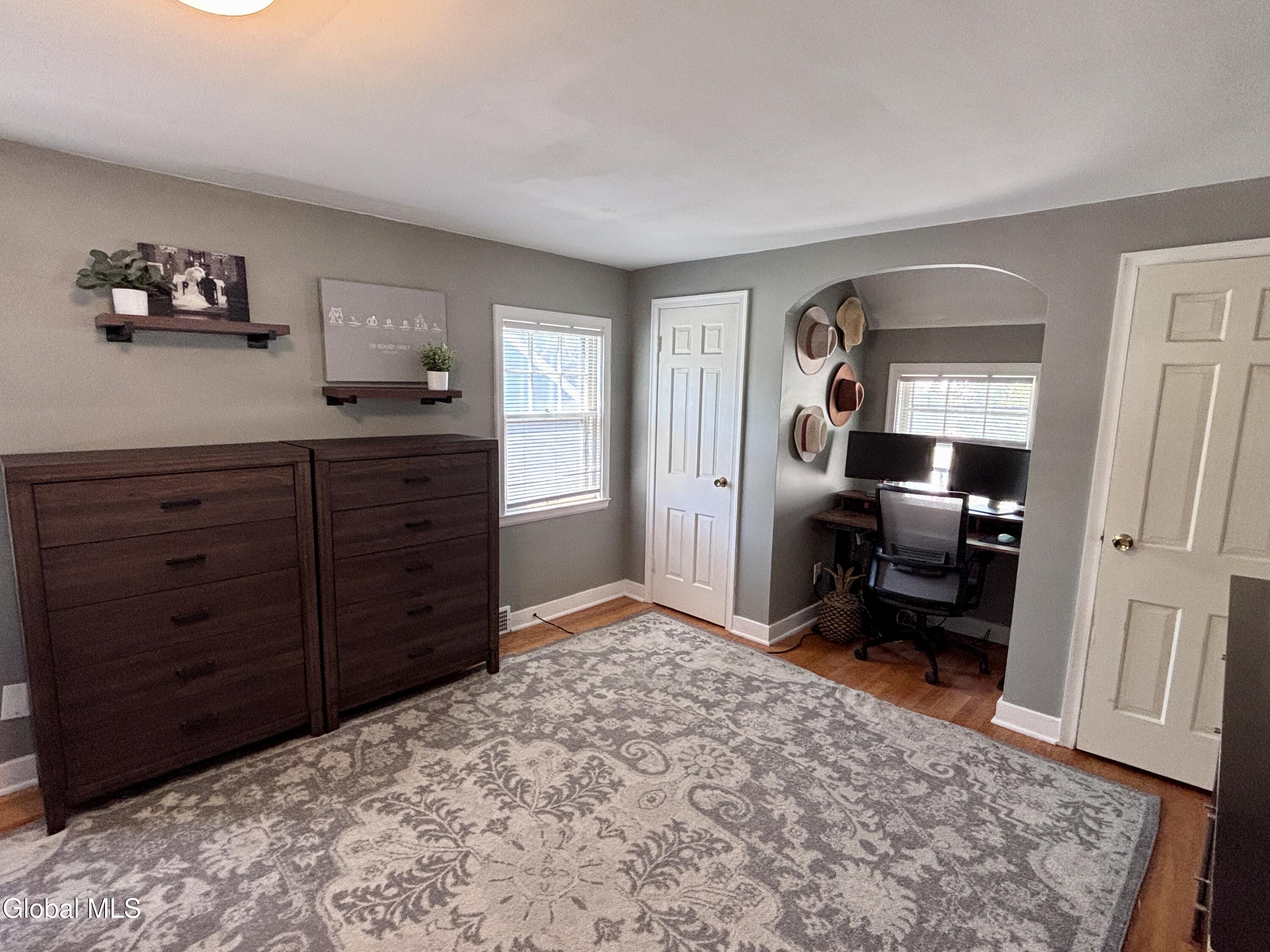 2317 Barcelona Road Schenectady NY 12309