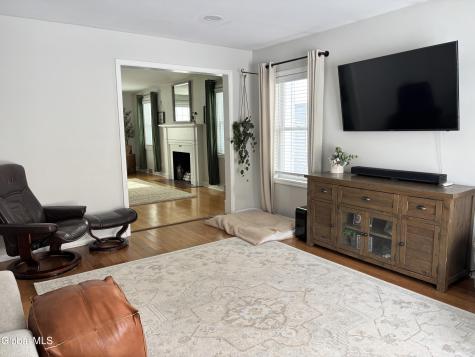 2317 Barcelona Road Schenectady NY 12309