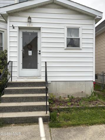 464 8th Avenue Troy NY 12182