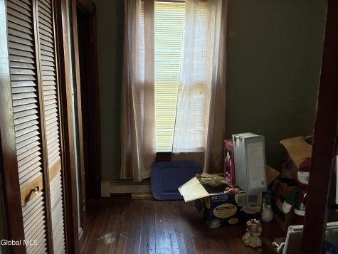 464 8th Avenue Troy NY 12182