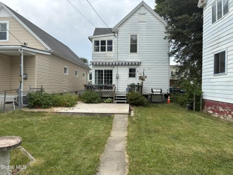 464 8th Avenue Troy NY 12182