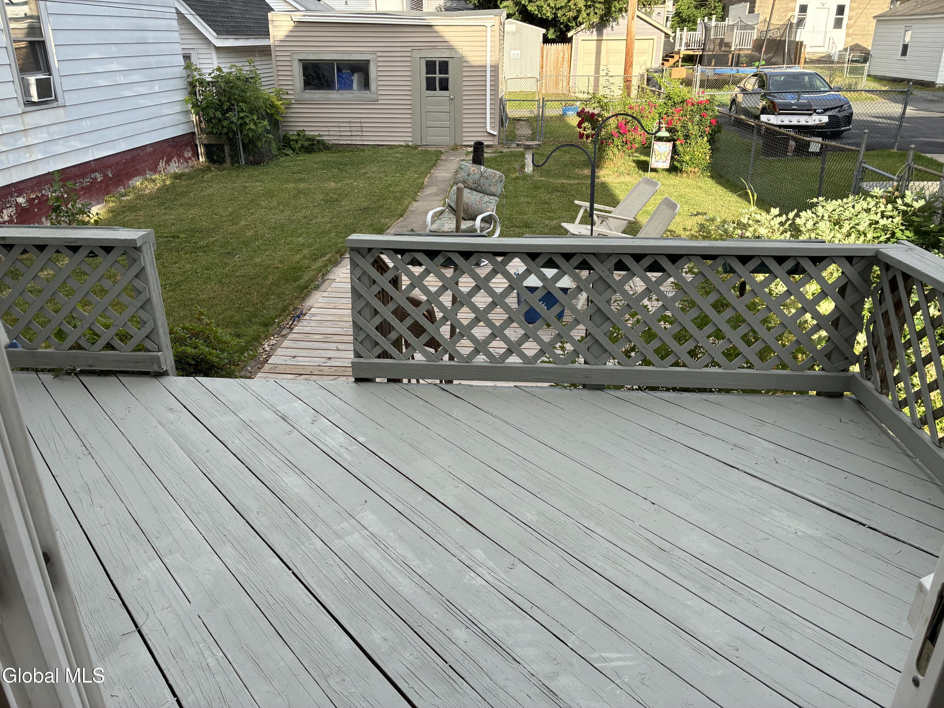 464 8th Avenue Troy NY 12182