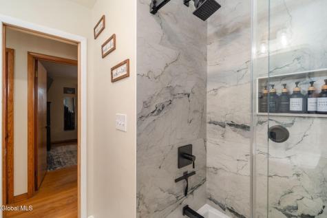 6 Bertone Drive Schenectady NY 12306