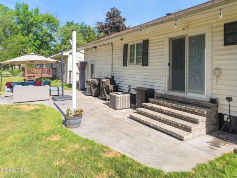 6 Bertone Drive Schenectady NY 12306