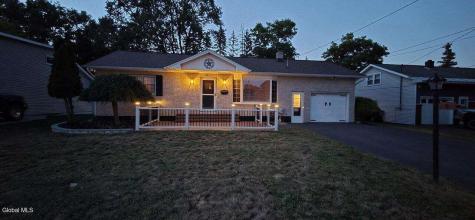 6 Bertone Drive Schenectady NY 12306