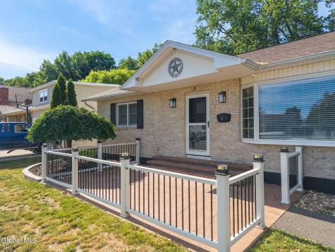 6 Bertone Drive Schenectady NY 12306