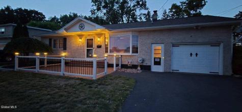 6 Bertone Drive Schenectady NY 12306