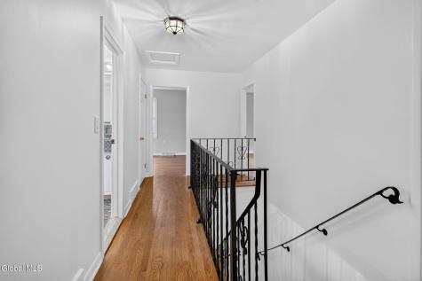 13 Farmingdale Road Latham NY 12110