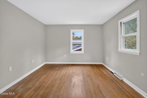13 Farmingdale Road Latham NY 12110