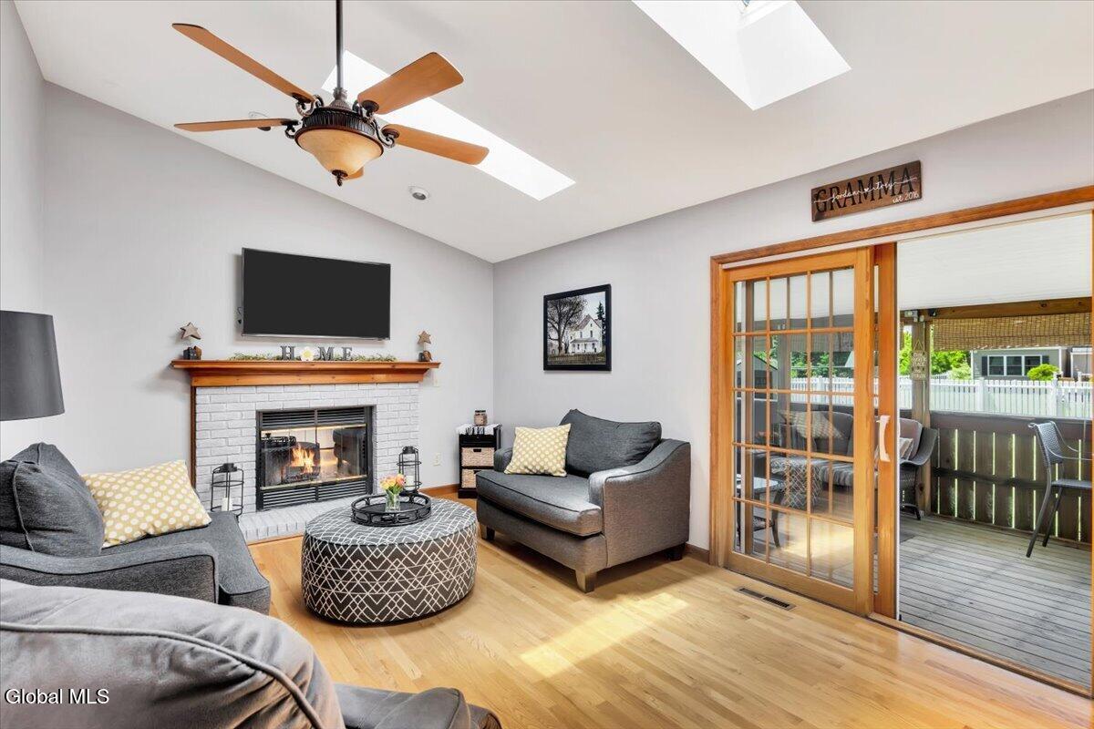 5 Zermatt Drive Wynantskill NY 12198