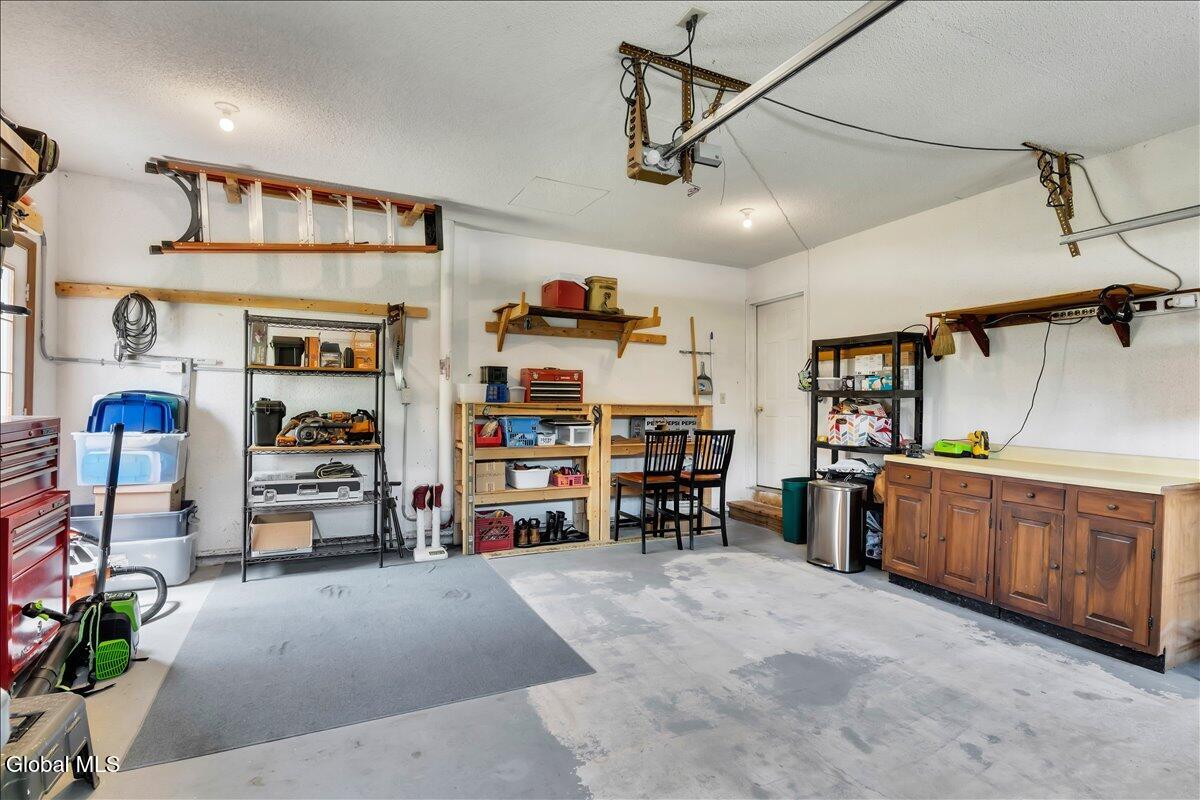 5 Zermatt Drive Wynantskill NY 12198