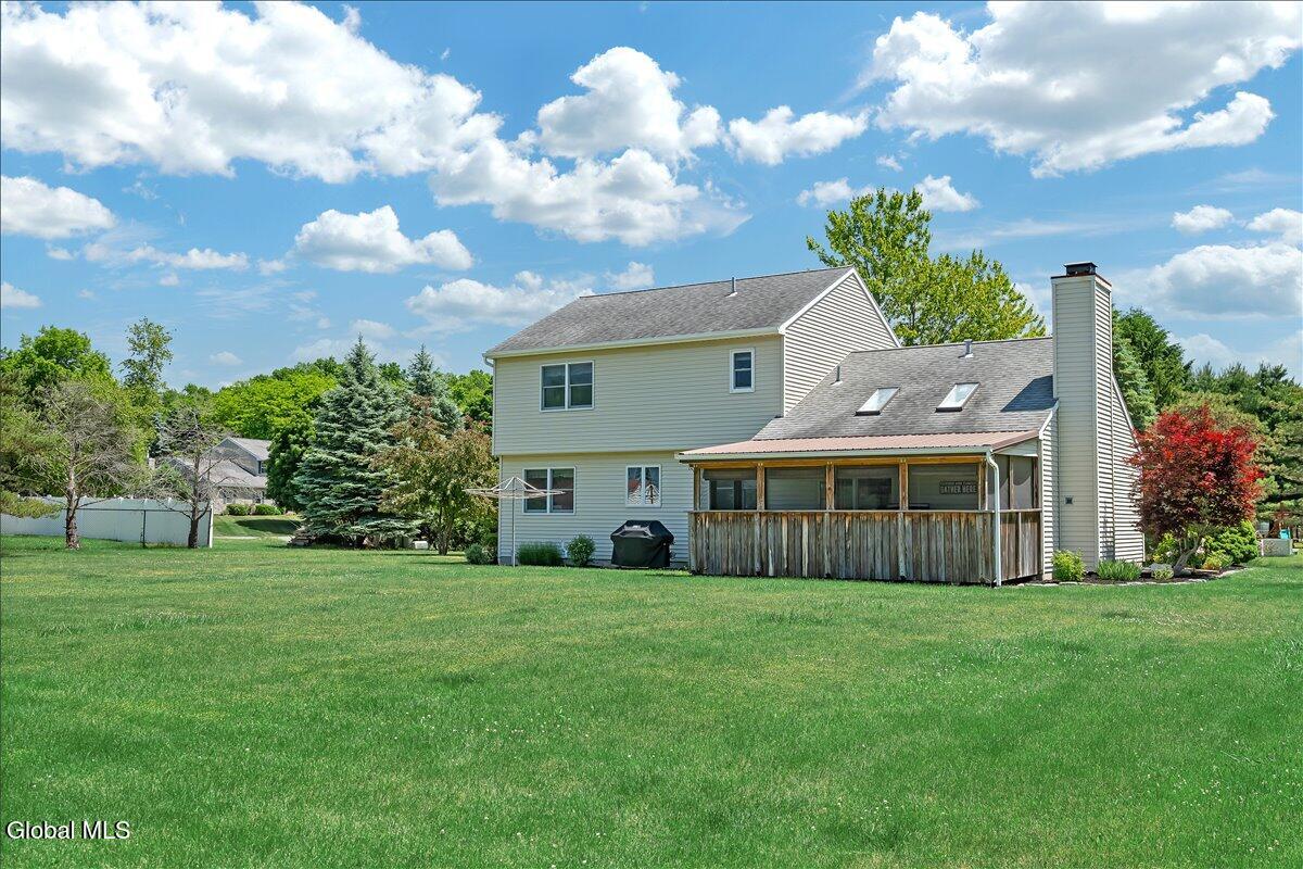 5 Zermatt Drive Wynantskill NY 12198