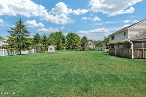 5 Zermatt Drive Wynantskill NY 12198
