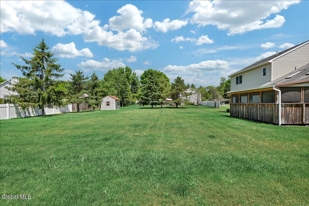 5 Zermatt Drive Wynantskill NY 12198