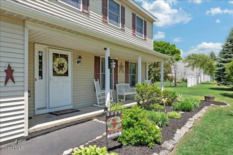 5 Zermatt Drive Wynantskill NY 12198