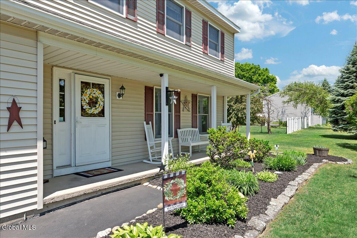 5 Zermatt Drive Wynantskill NY 12198