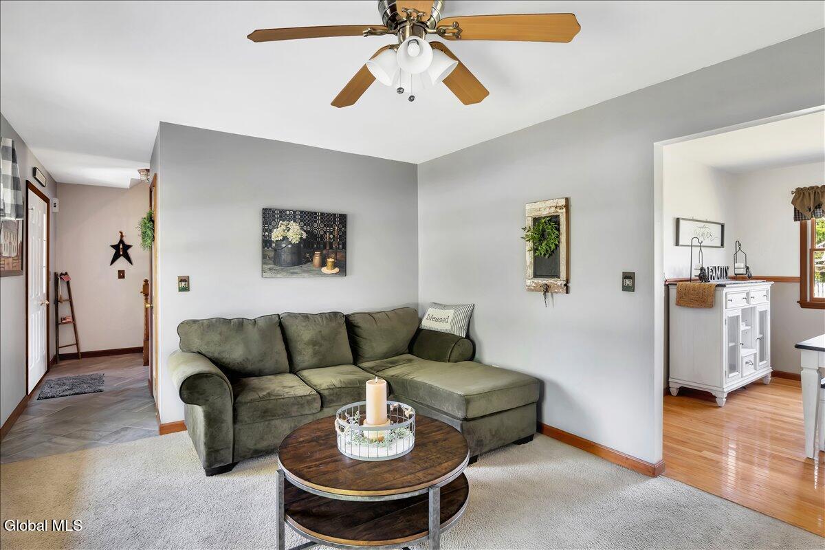 5 Zermatt Drive Wynantskill NY 12198