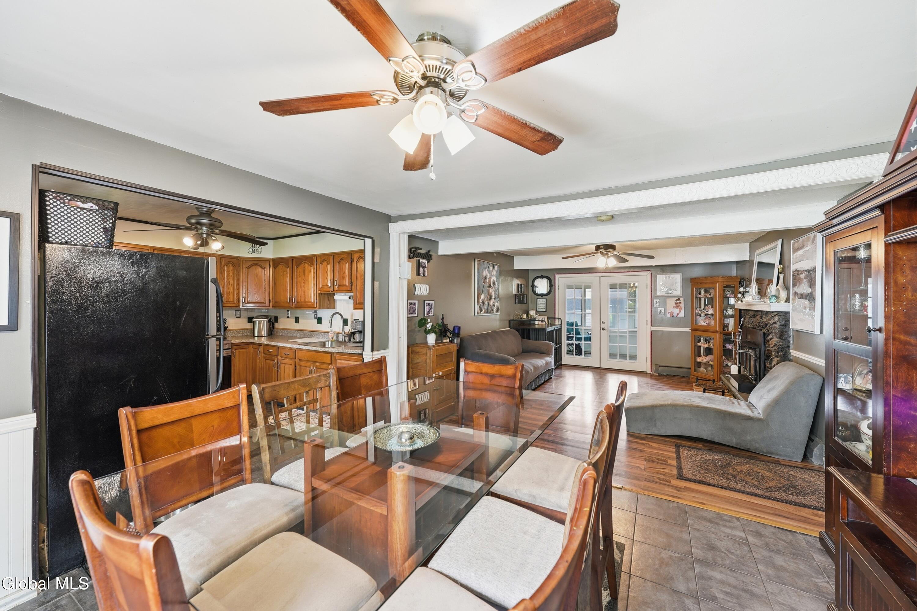 1156 Outer Drive Schenectady NY 12303