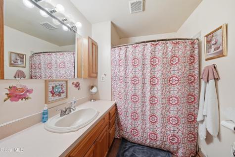 1156 Outer Drive Schenectady NY 12303
