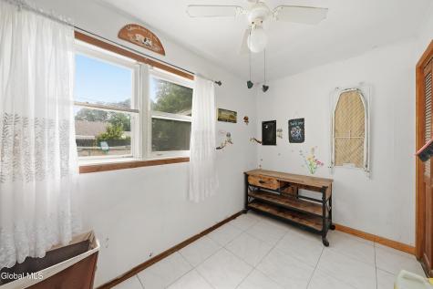 1156 Outer Drive Schenectady NY 12303