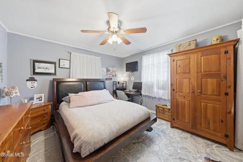 1156 Outer Drive Schenectady NY 12303