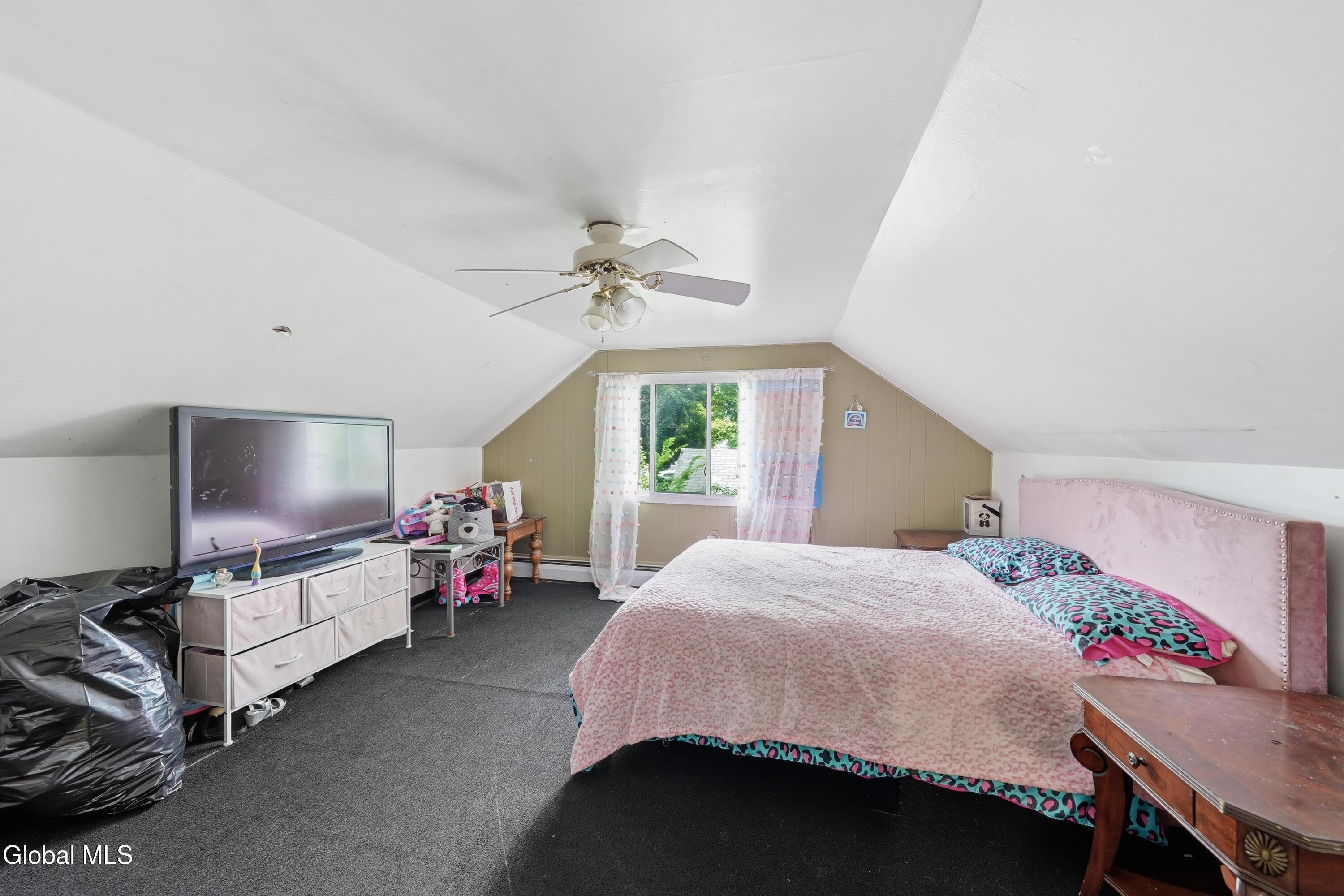 1156 Outer Drive Schenectady NY 12303