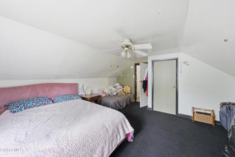 1156 Outer Drive Schenectady NY 12303